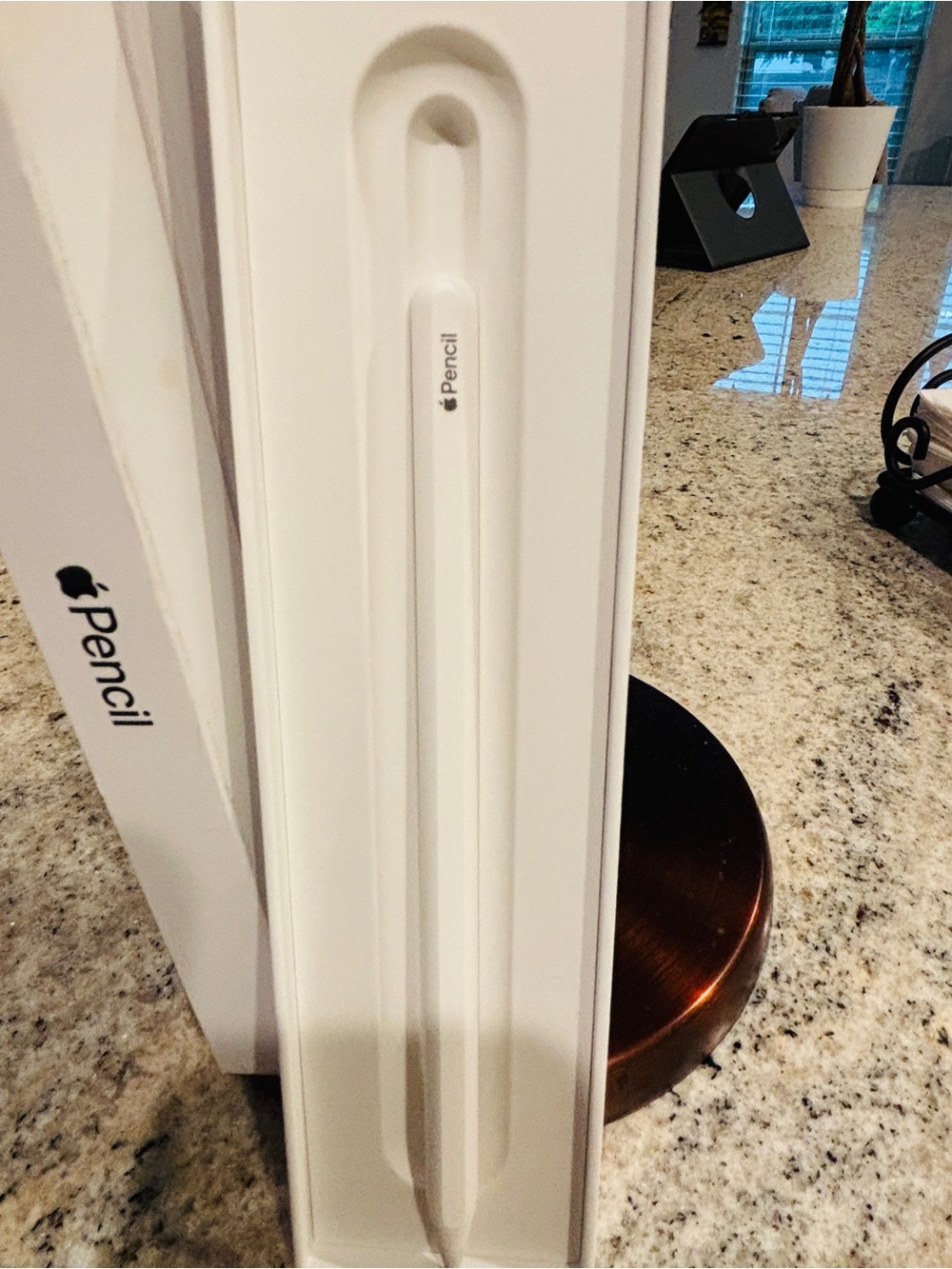 Apple Pencil (2nd Generation) White Stylus - Picture 2 of 4